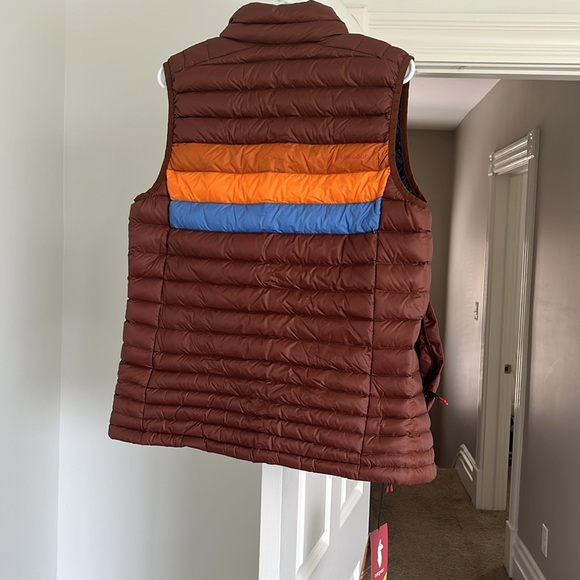 Cotopaxi Men’s Brown Fuego Down Vest in Acorn Stripe, NWT - Picture 6 of 6